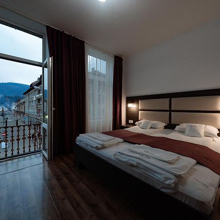 Quantum House Hotel Vatra Dornei Exterior photo